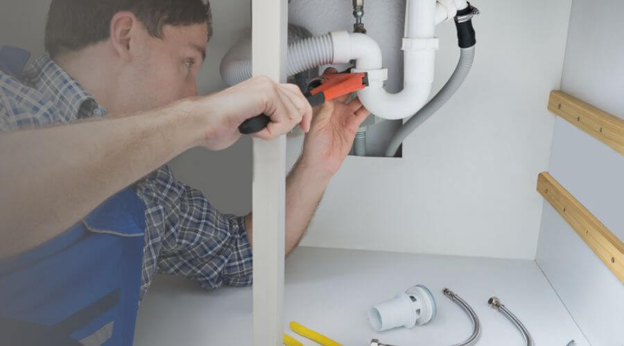 Professional emergency plumbing in Beverly, KS